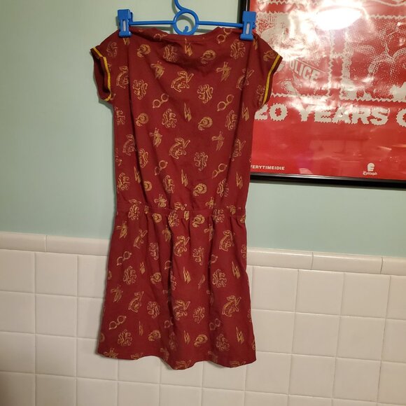 Harry Potter Wizarding World Gryffindor Red Gold Girls Dress Size 11/12 - Picture 6 of 8
